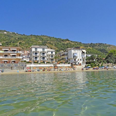 Acciaroli Vacanze Residence Eksteriør billede