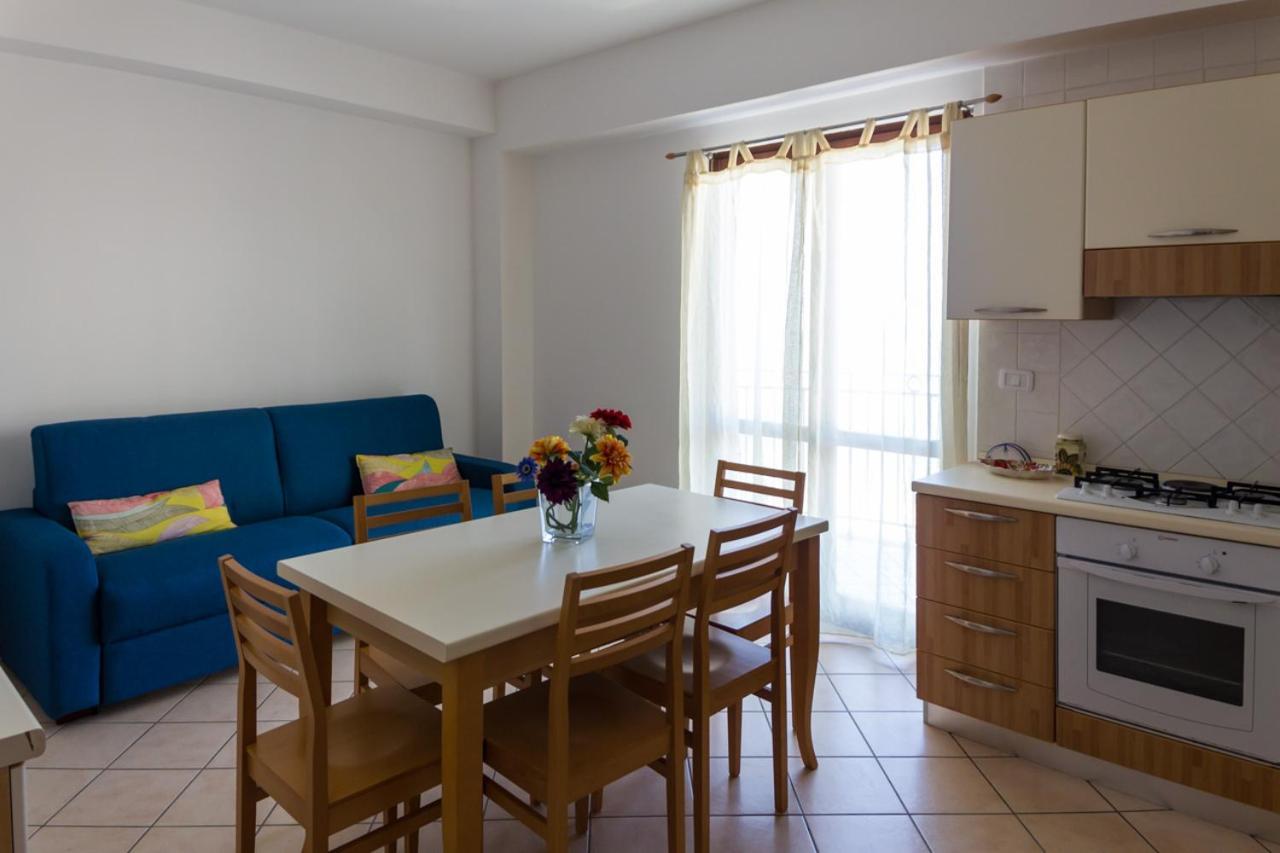 Acciaroli Vacanze Residence Eksteriør billede